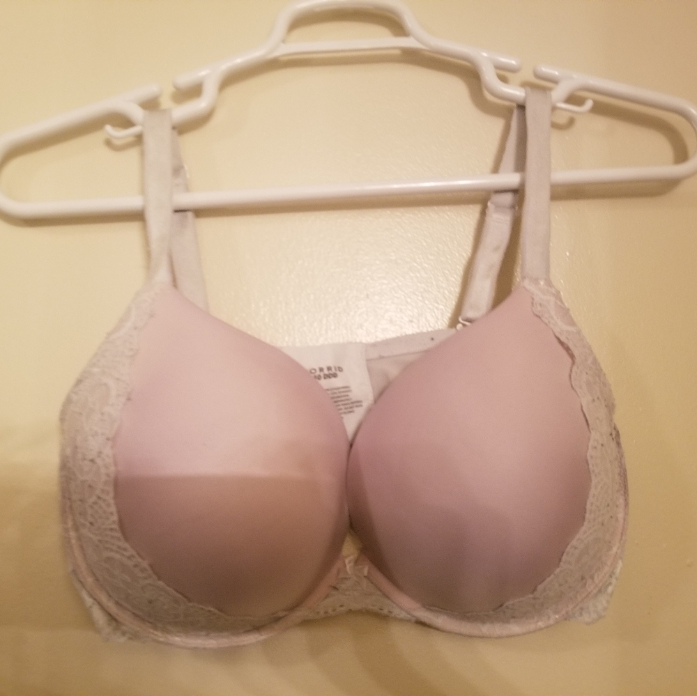 Light pink bra